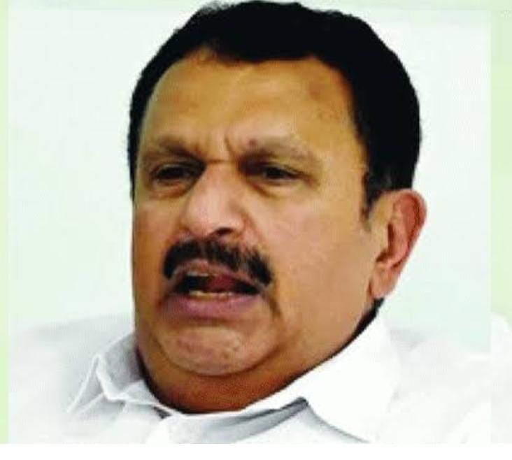 വീര്യം കൂടിയ വിദേശ മദ്യം വിൽക്കാൻ ഒരു ദൂര പരിധിയും ഇല്ല.കള്ളിന് 400 മീറ്റർ ഇത് എന്തൊരു വിരോധാഭാസം.