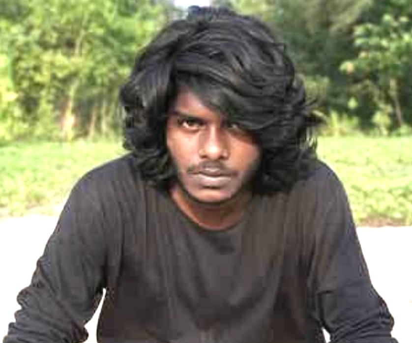വേടൻ ഇപ്പോൾ എല്ലാവർക്കും വേണ്ടപ്പെട്ടവനാണ്, സ്വന്തം അദ്ധ്യാനത്തിലൂടെ അയാൾ ഉയർന്നുവന്നപ്പോൾ എല്ലാവരും ആയാളെ തേടി ഇറങ്ങി.