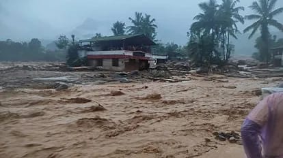 ചൂരൽമലയില്‍ ഉരുള്‍പൊട്ടിയതായി ആശങ്ക,പൊട്ടിയിട്ടില്ലെന്ന് ജില്ലാ കലക്ടർ.