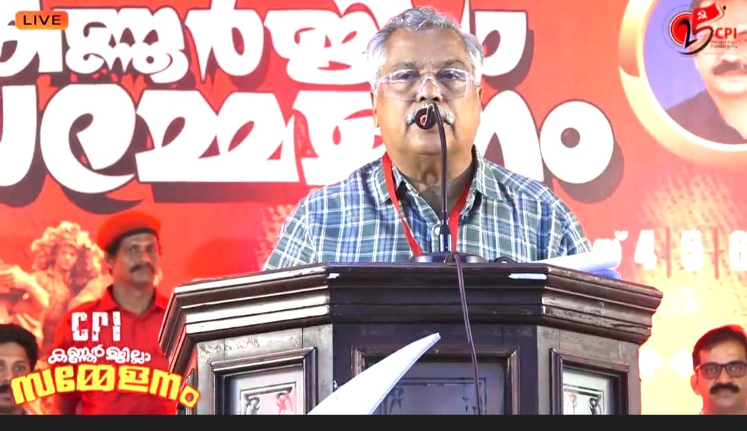 അടിയന്തിരാവസ്ഥയുടെ പേരിൽ ഞങ്ങളെ നോക്കി പേടിപ്പിക്കരുത്ബിനോയ് വിശ്വം.
