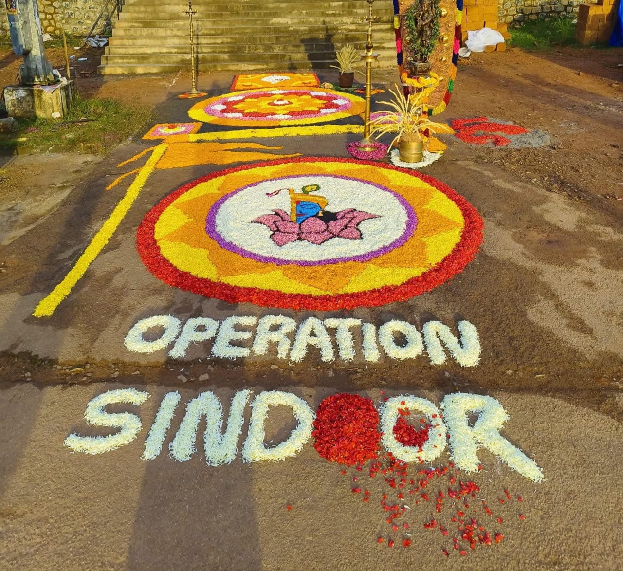 തിരുവോണ ദിനത്തിൽ ഓപ്പറേഷൻ സിന്ദൂർ വിവാദമാക്കി.