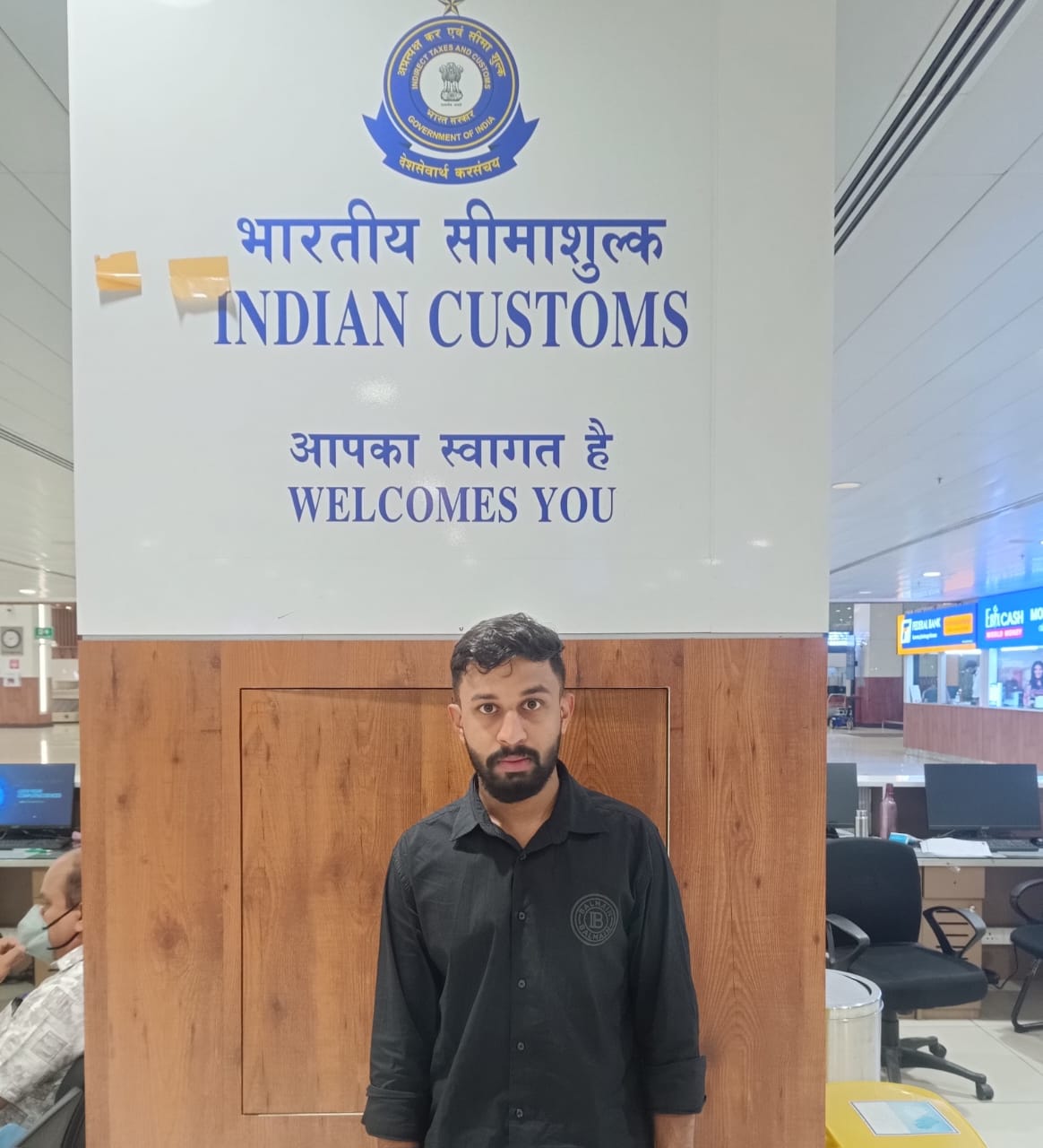 കൊച്ചി വിമാനത്താവളത്തിൽ 6.4 കോടിയുടെഹൈബ്രിഡ് കഞ്ചാവ് പിടികുടി.