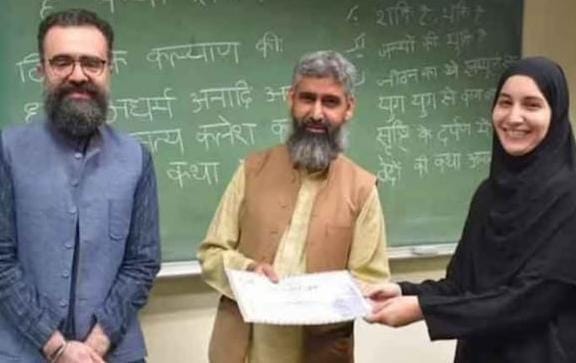 പാകിസ്ഥാനിൽ പാഠ്യ പദ്ധതിയിൽ സംസ്കൃതം പഠിപ്പിക്കാൻ തീരുമാനിച്ചു.