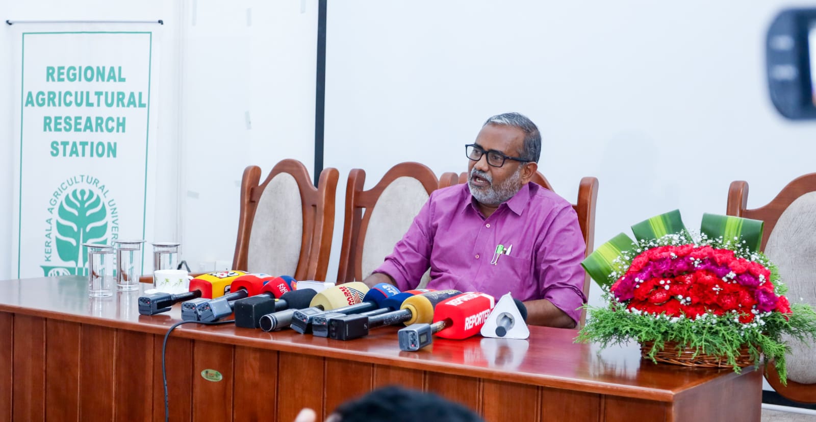 അന്താരാഷ്ട്ര പുഷ്പമേളയ്ക്ക് തിരിതെളിഞ്ഞു*:  മന്ത്രി പി പ്രസാദ് ഉദ്ഘാടനം ചെയ്തു.